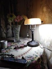 Retro Banker Table Lamp